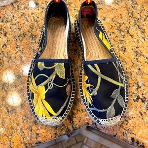 Respoke Espadrilles